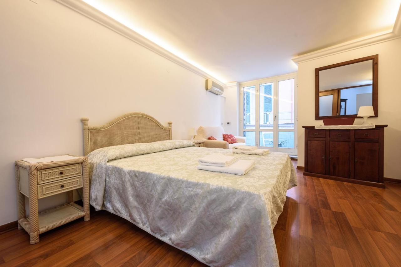 Apartment Via Avvocata 25 Neapel
